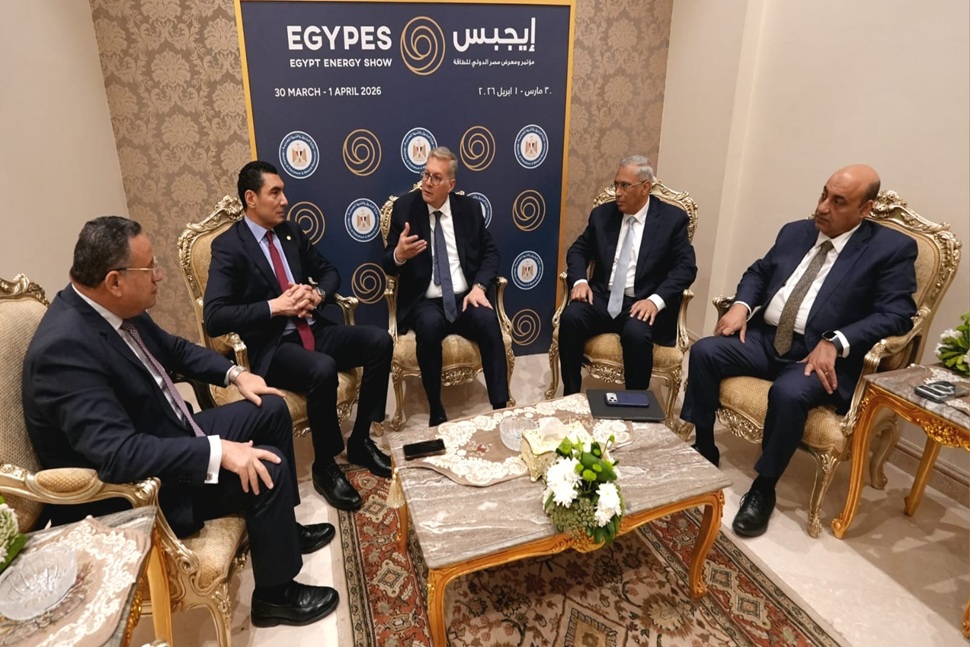 في إطار انعقاد مؤتمر ومعرض مصر الدولي للطاقة “إيجبس 2026”:  وزراء البترول والثروة المعدنية والتعليم العالي والبحث العلمي والشباب والرياضة يعقدون مائدة مستديرة لتمكين وتأهيل الكفاءات الشابة بقطاع الطاقة 
